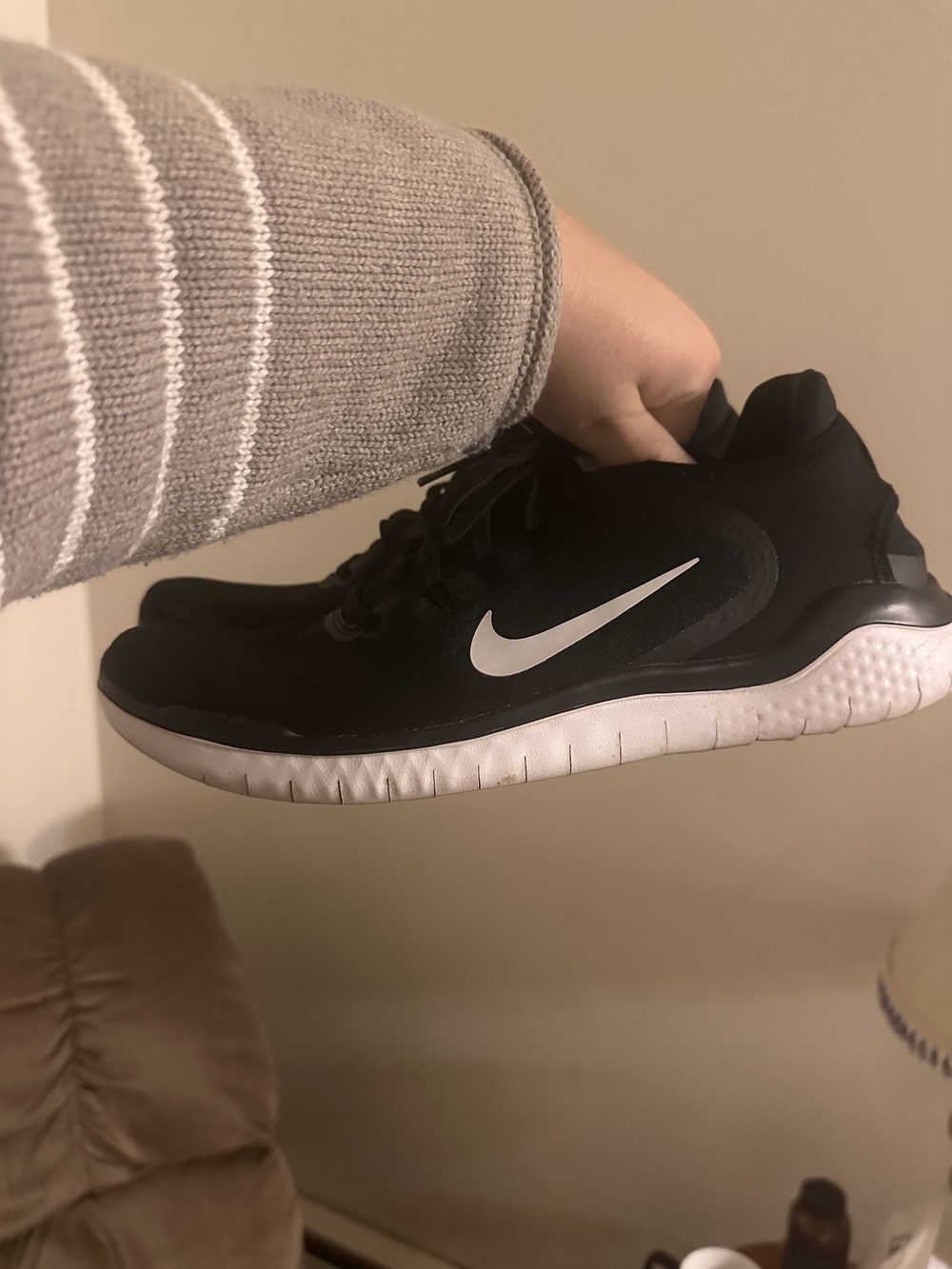 Womens size 11.5 Nike Free RN 2018 running shoes in black white
